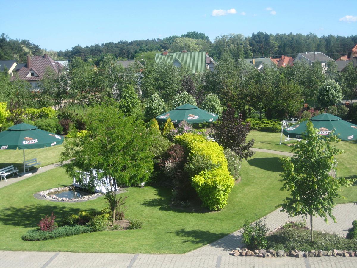 Zajazd Skalny Ostrów Mazowiecka Exterior foto